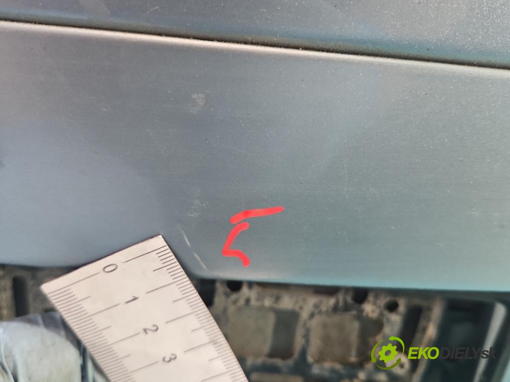 Peugeot 207 1.4 8V 73 hp manual 54 kW 1360 cm3 5- zadní kufrové dveře  (Zadní kapoty)