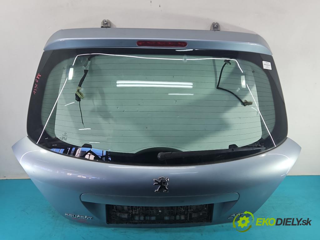 Peugeot 207 1.4 8V 73 hp manual 54 kW 1360 cm3 5- zadní kufrové dveře  (Zadní kapoty)
