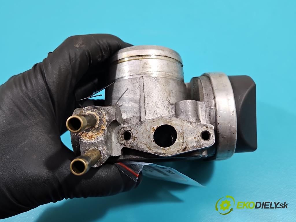Audi A4 B6 2000-2004 1.6 103 HP manual 76 kW 1595 cm3 4- klapka 06B133062P (Škrtiace klapky)