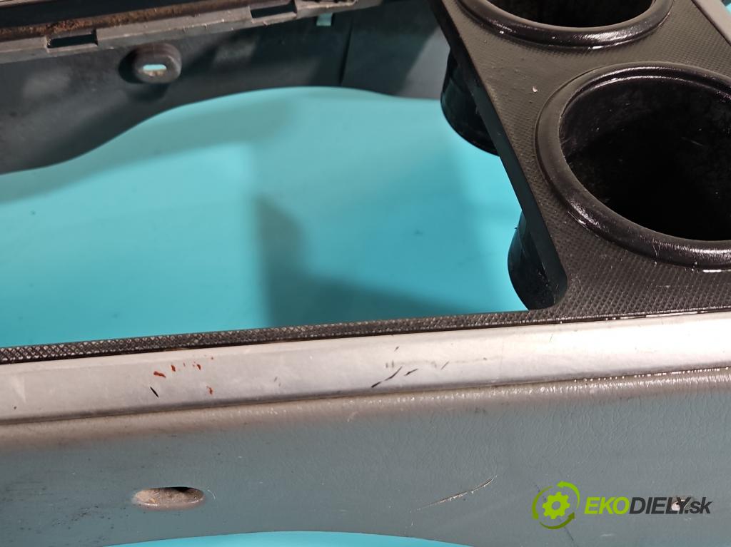 Ford Ranger IV 1998-2011 2.5 tdci 143 HP manual 105 kW 2500 cm3 5- operadlo J97U (Lakťové opierky)