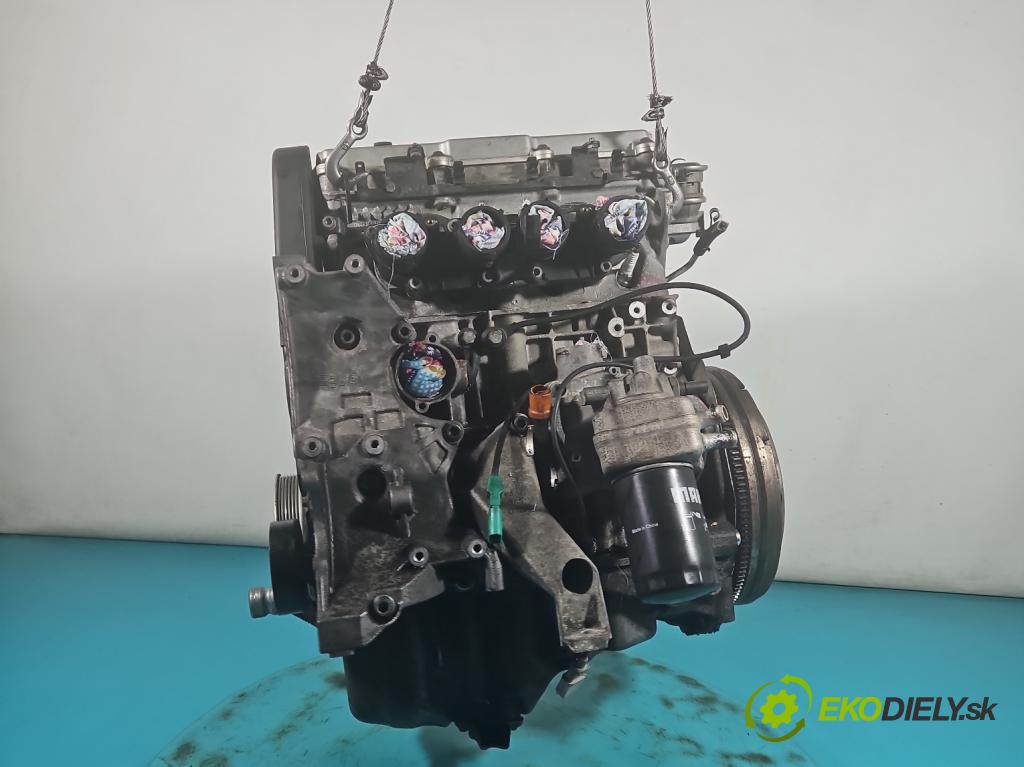 Audi A4 B6 2000-2004 1.6 103 HP manual 76 kW 1595 cm3 4- motor benzín: ALZ