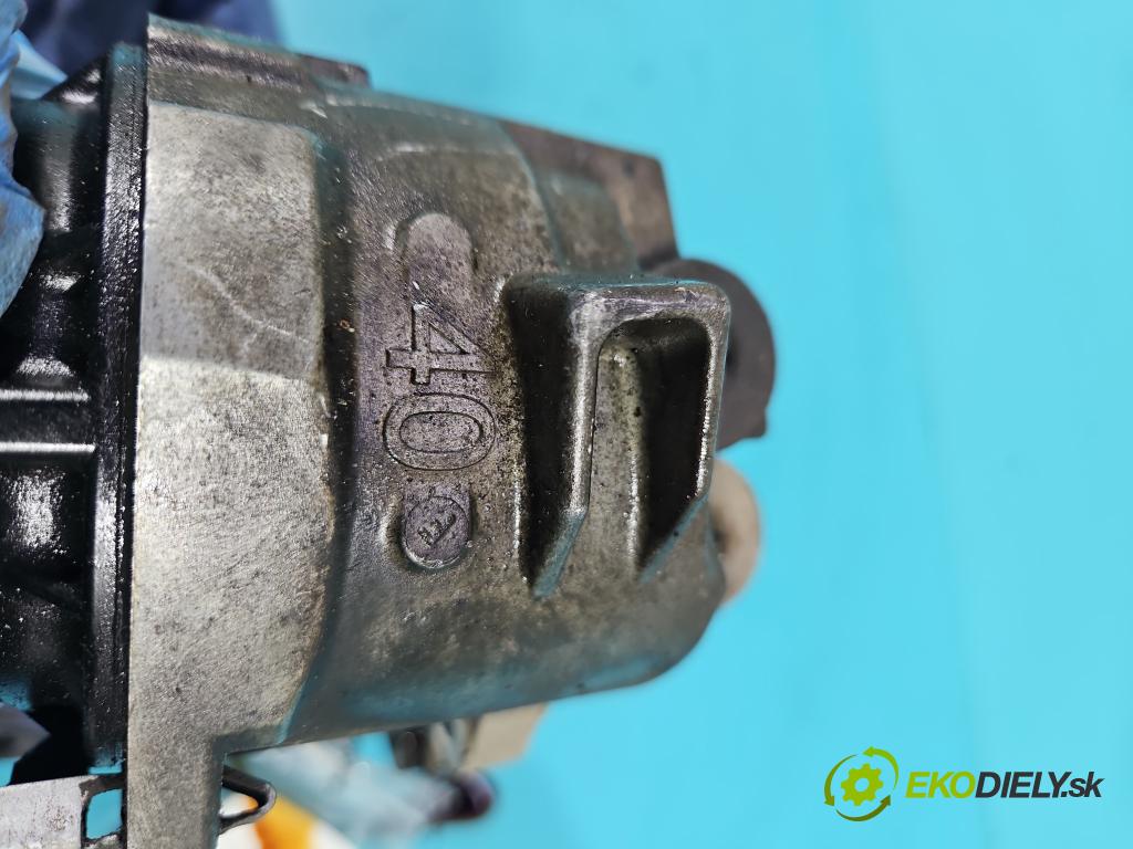 Toyota Corolla E16/E18  2013-2019 1.6 16V 132  HP manual 97 kW 1598 cm3 4- Základ: filtra oleja:  (Obaly filtrov oleja)