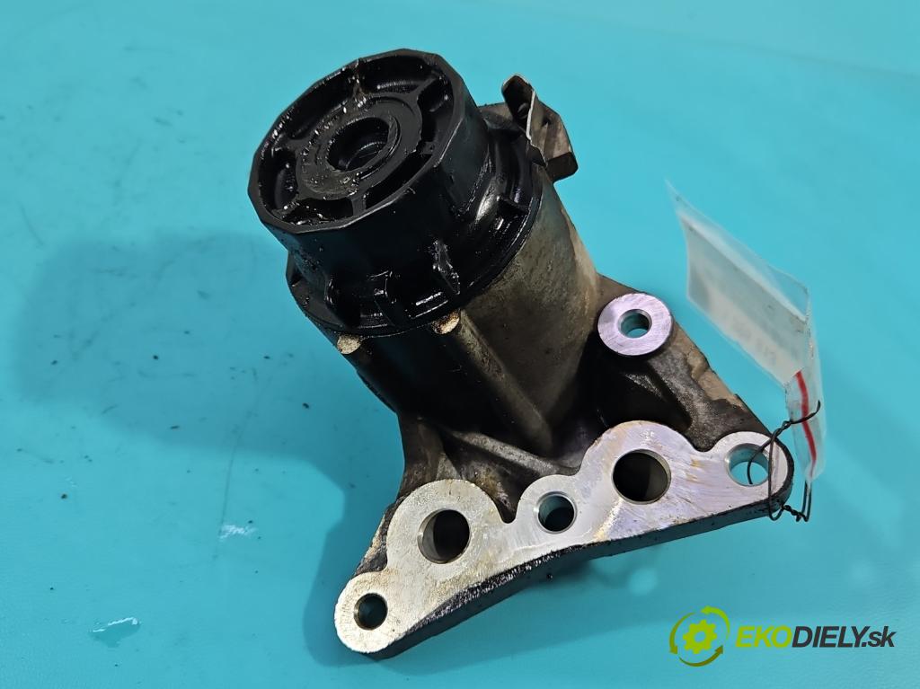 Toyota Corolla E16/E18  2013-2019 1.6 16V 132  HP manual 97 kW 1598 cm3 4- Základ: filtra oleja:  (Obaly filtrov oleja)