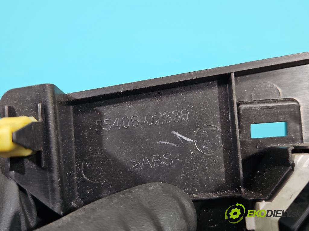 Toyota Corolla E16/E18  2013-2019 1.6 16V 132  HP manual 97 kW 1598 cm3 4- panel kúrenia 55406-02330