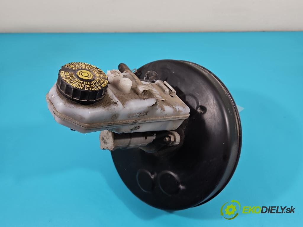 Toyota Corolla E16/E18  2013-2019 1.6 16V 132  HP manual 97 kW 1598 cm3 4- servo brzdové 0204827881