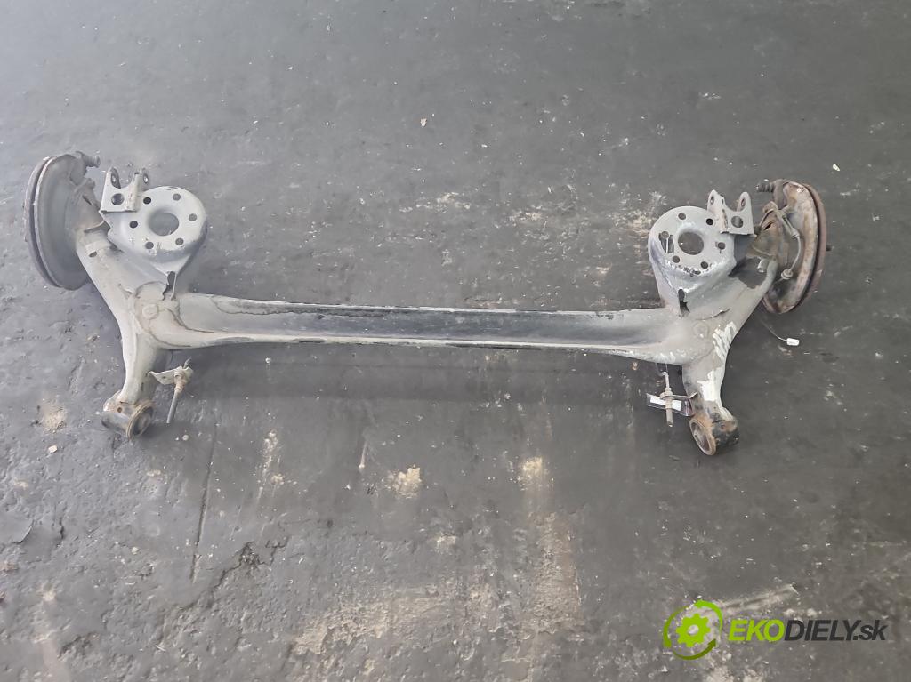 Toyota Corolla E16/E18  2013-2019 1.6 16V 132 hp manual 97 kW 1598 cm3 4- zadní výztuha  (Výztuhy zadní)