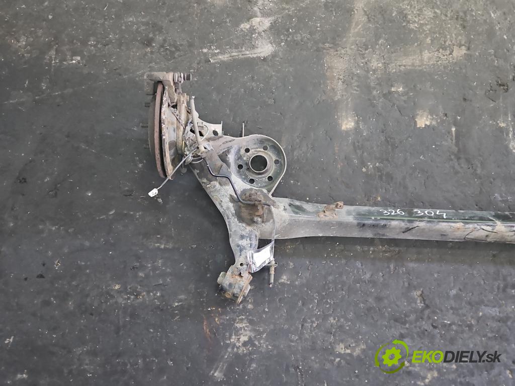 Toyota Corolla E16/E18  2013-2019 1.6 16V 132 hp manual 97 kW 1598 cm3 4- zadní výztuha  (Výztuhy zadní)