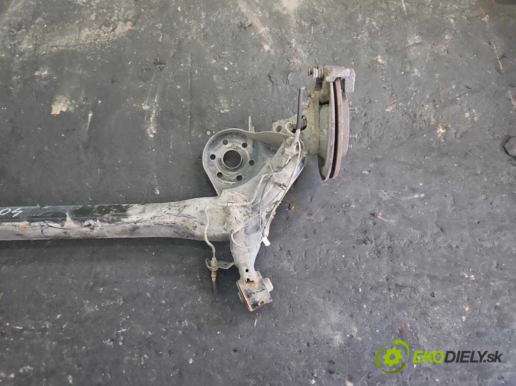 Toyota Corolla E16/E18  2013-2019 1.6 16V 132 hp manual 97 kW 1598 cm3 4- zadní výztuha  (Výztuhy zadní)