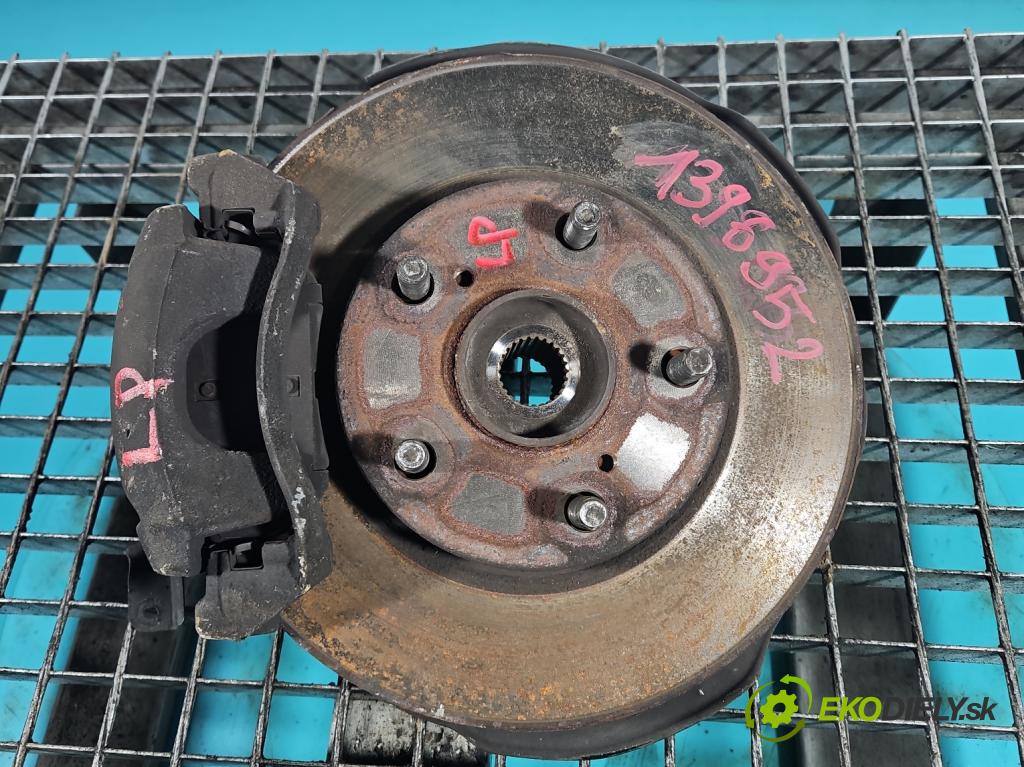 Toyota Corolla E16/E18  2013-2019 1.6 16V 132  HP manual 97 kW 1598 cm3 4- náboj ľavé  (Náboje)