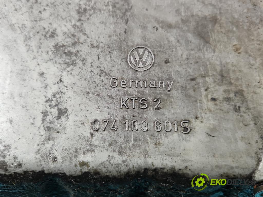 Vw LT II 1996-2006 2.5 tdi 95 HP manual 70 kW 2461 cm3 5- vaňa olejová 074103601S (Olejové vane)