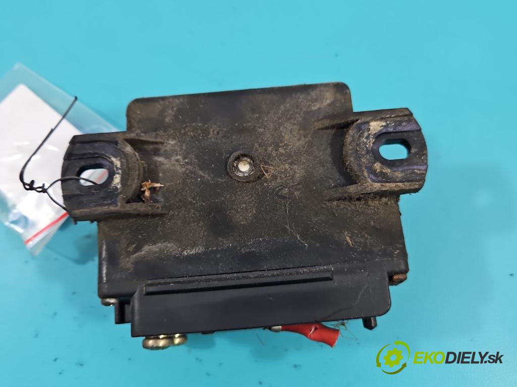 Vw LT II 1996-2006 2.5 tdi 95 HP manual 70 kW 2461 cm3 5- Relé: svíčky: zařicích: 2D0911253 (Relé)