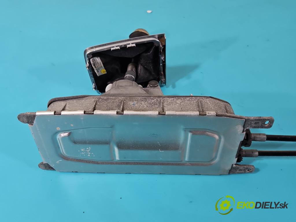 Vw Passat CC 2008-2016 2.0 tdi 140 HP manual 103 kW 1968 cm3 4- Páka: Změny: stupeň,rýchlosť 3C0711049AG (Rýchlostná páka (kulisa))