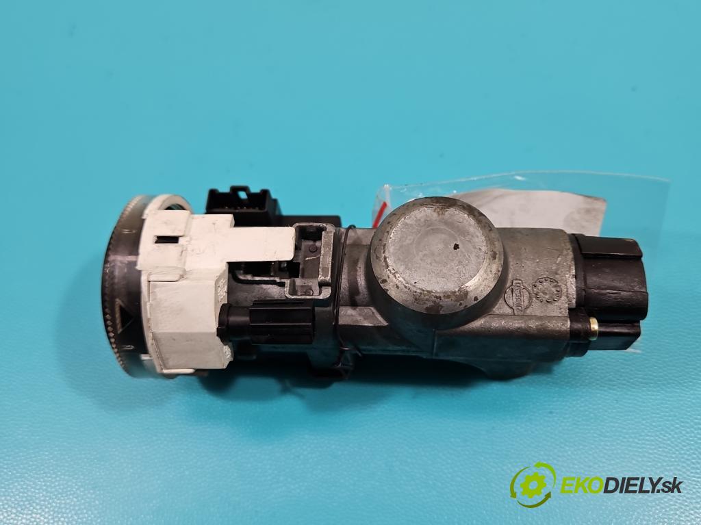 Nissan Primera P12 2001-2007 1.9 dci 120 HP manual 88 kW 1870 cm3 4- Spínačka  (Spínacie skrinky a kľúče)