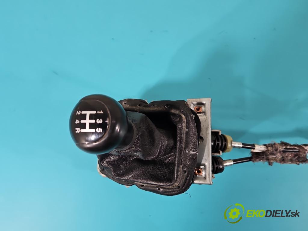 Ford Transit connect 1.8 tdci 90 HP manual 66 kW 1753 cm3 5- Páka: Změny: stupeň,rýchlosť  (Rýchlostné páky / kulisy)