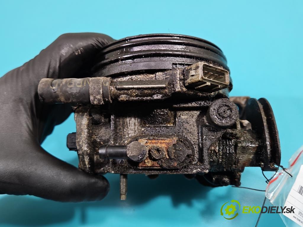 Peugeot 106 1.0 45KM manual 33 kW 954 cm3 3- karburátor  (Karburátory)