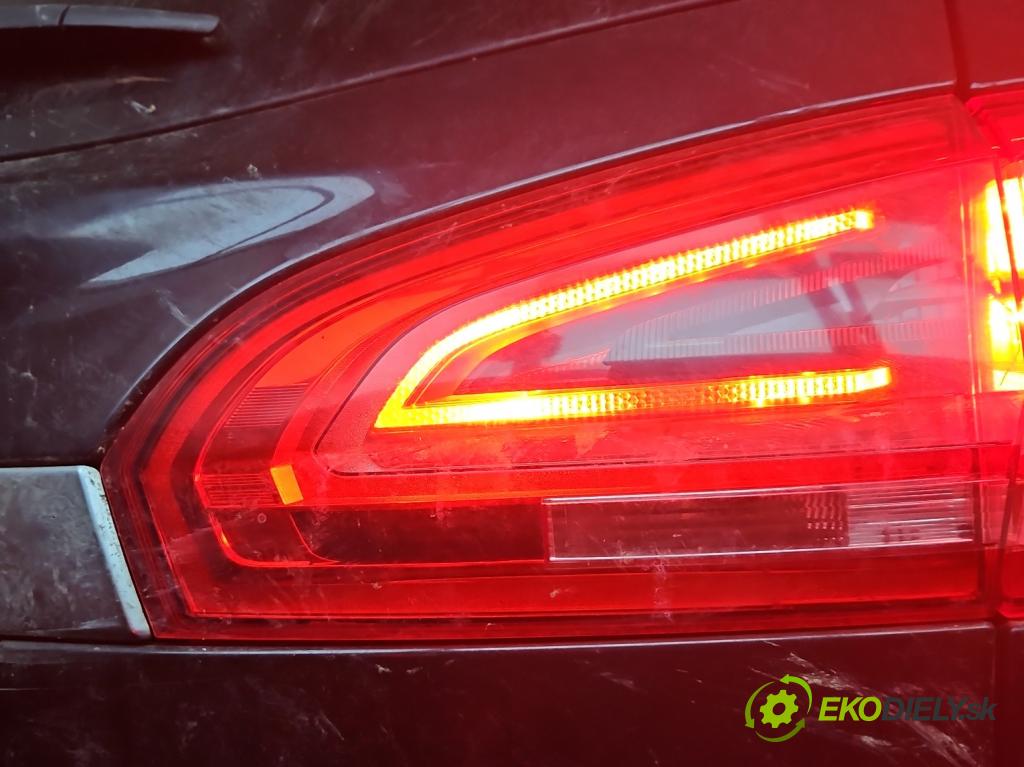 Ford S-max 2.0 tdci 140 HP manual 103 kW 1997 cm3 5- svetlo / reflektor zadné pravé AM21-13A602-AF (Ostatné)