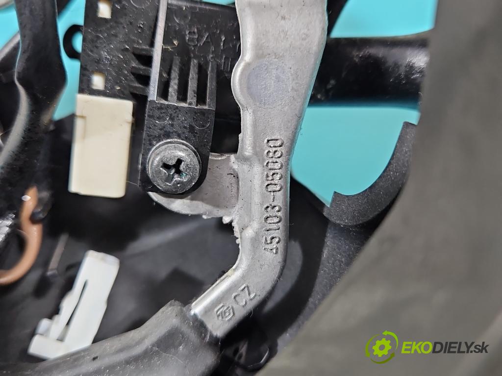 Toyota Avensis III T27 2009-2018 2.0 16V 152KM automatic 112 kW 1987 cm3 5- volant  (Volanty)