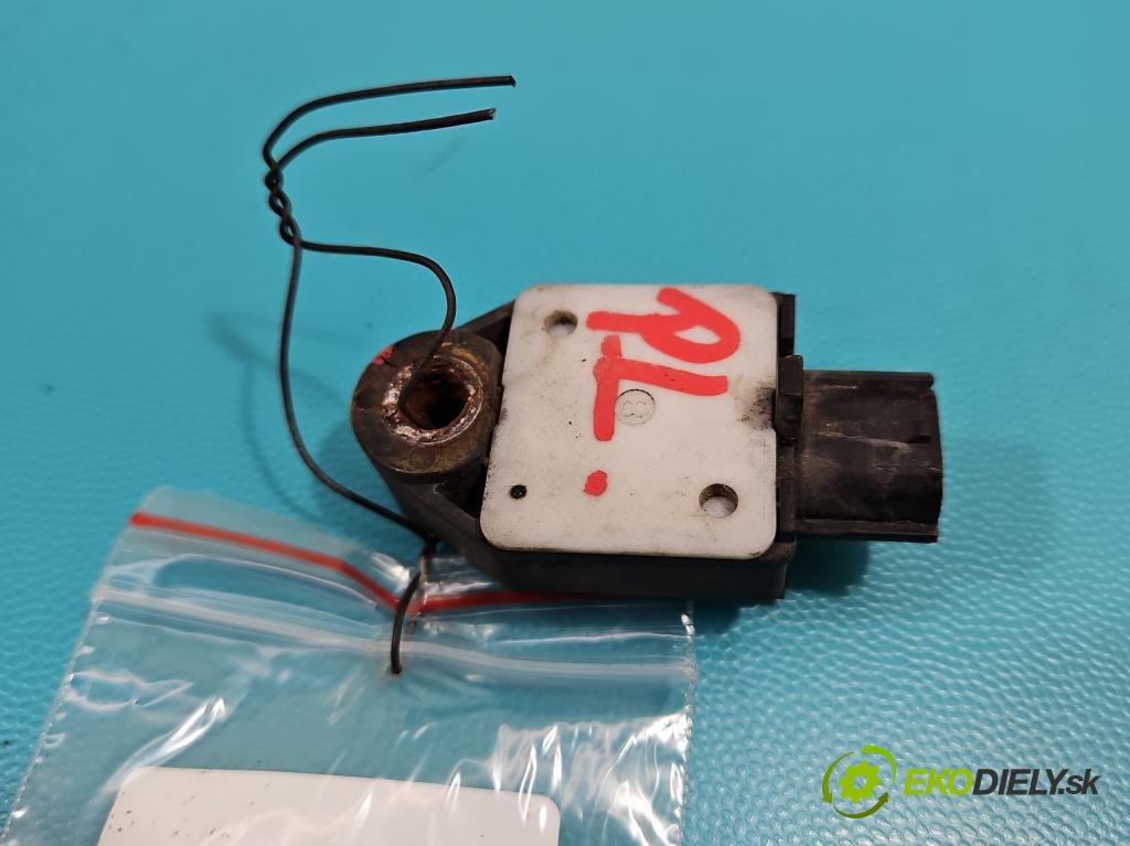 Toyota Avensis III T27 2009-2018 2.0 16V 152KM automatic 112 kW 1987 cm3 5- snímač šokovat: 89173-02070 (Snímače nárazu)