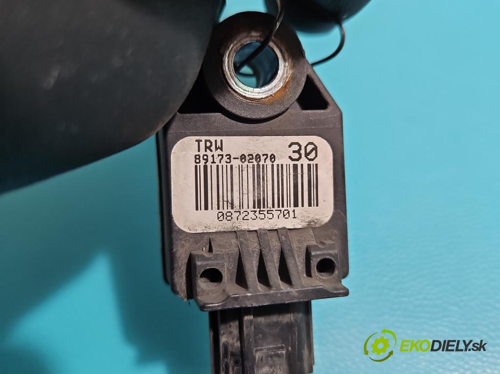 Toyota Avensis III T27 2009-2018 2.0 16V 152KM automatic 112 kW 1987 cm3 5- snímač šokovat: 89173-02070 (Snímače nárazu)