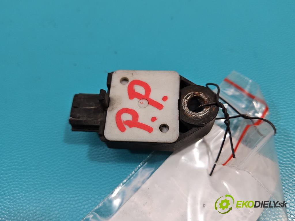 Toyota Avensis III T27 2009-2018 2.0 16V 152KM automatic 112 kW 1987 cm3 5- snímač šokovat: 89173-02070 (Snímače nárazu)