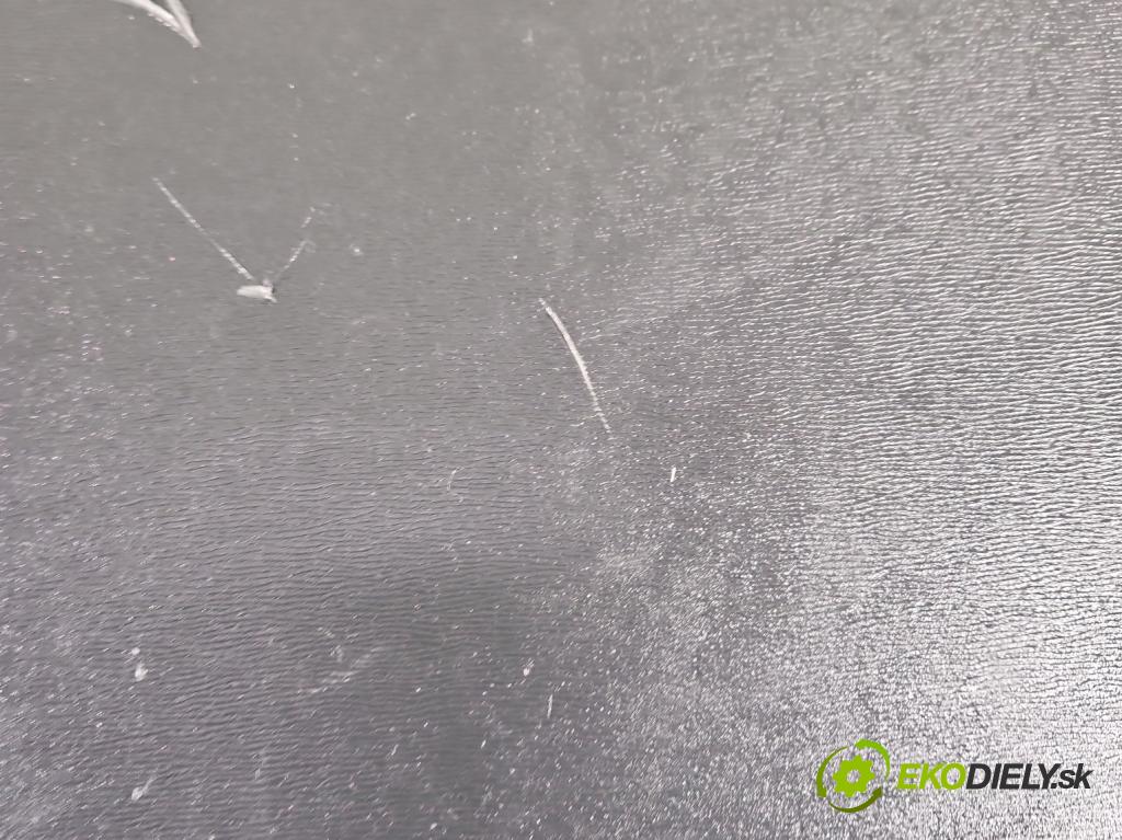 Toyota Avensis III T27 2009-2018 2.0 16V 152KM automatic 112 kW 1987 cm3 5- operadlo 58911-05090 (Lakťové opierky)