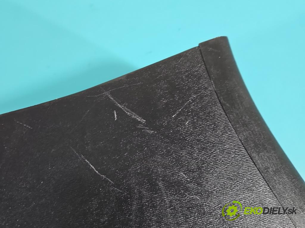 Toyota Avensis III T27 2009-2018 2.0 16V 152KM automatic 112 kW 1987 cm3 5- operadlo 58911-05090 (Lakťové opierky)