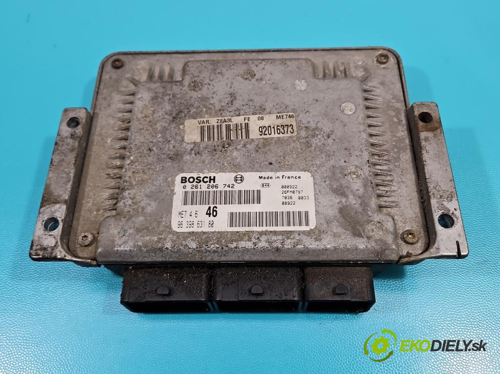 Peugeot 607 3.0 v6 207 HP manual 152 kW 2946 cm3 4- riadiaca jednotka motora 0261206742