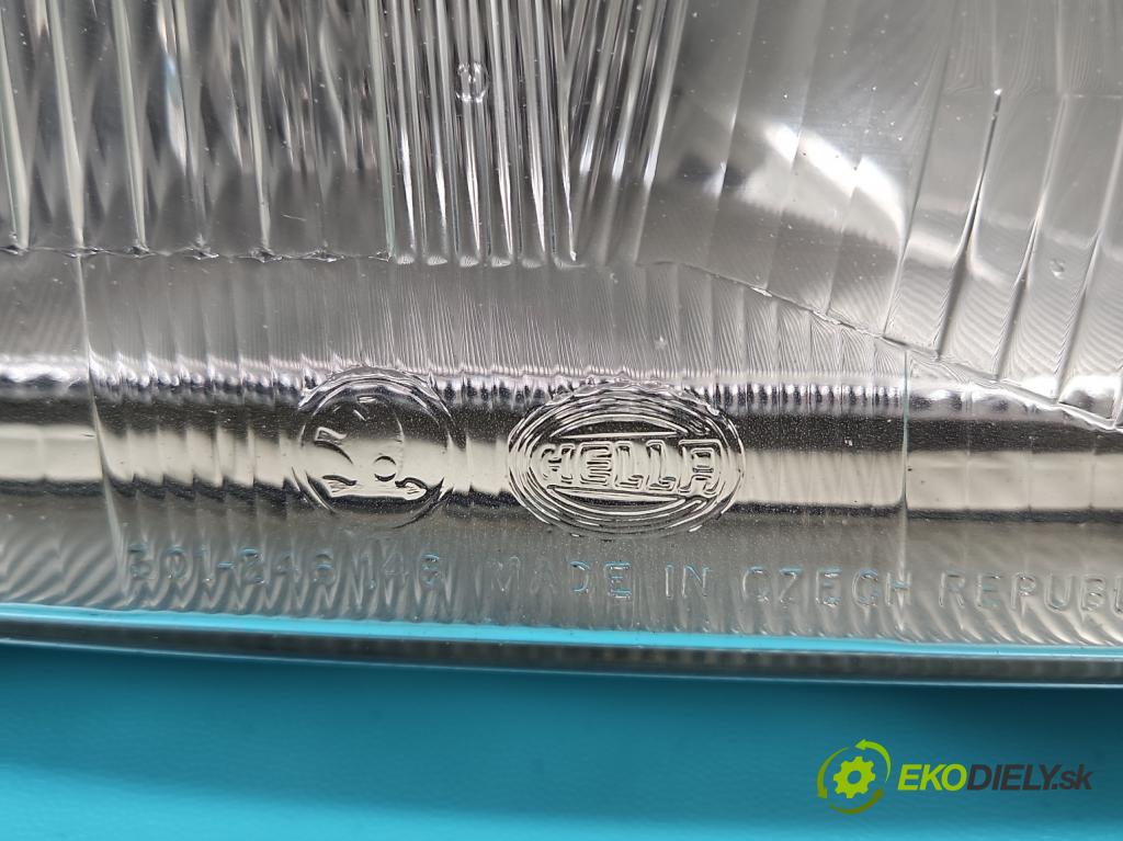 Skoda Felicia 1.6 mpi 75 HP manual 55 kW 1598 cm3 5- Reflektor: pravý  (Pravé)