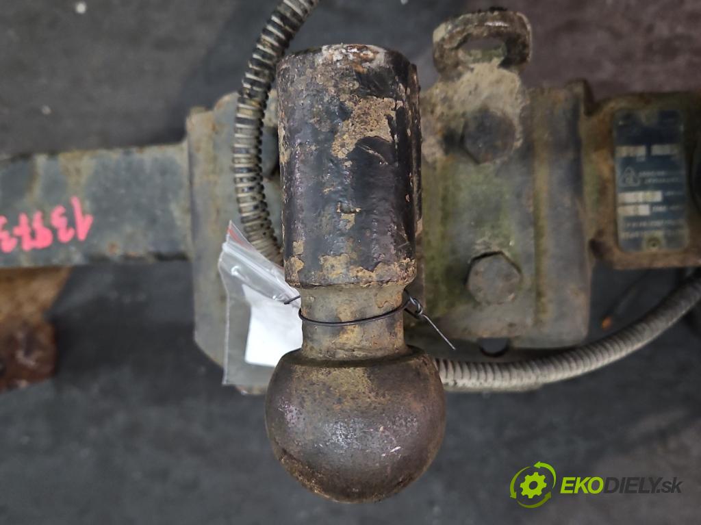 Ford Transit 2000-2006 2.0 tddi 75 hp manual 55 kW 1998 cm3 5- oko tažné  (Tažná zařízení)