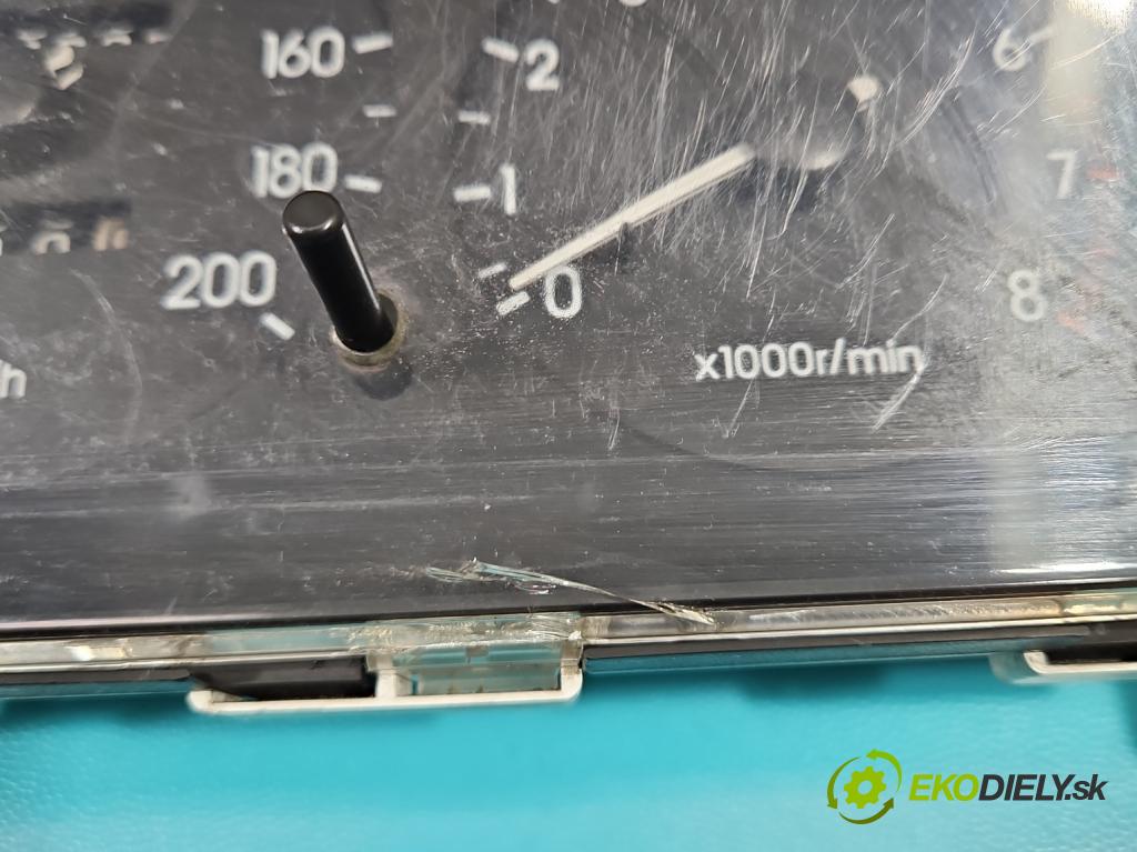 Daewoo Lanos 1.6 16v 106 HP manual 78 kW 1600 cm3 4- prístrojovka/ budíky 96304717 (Prístrojové dosky, displeje)