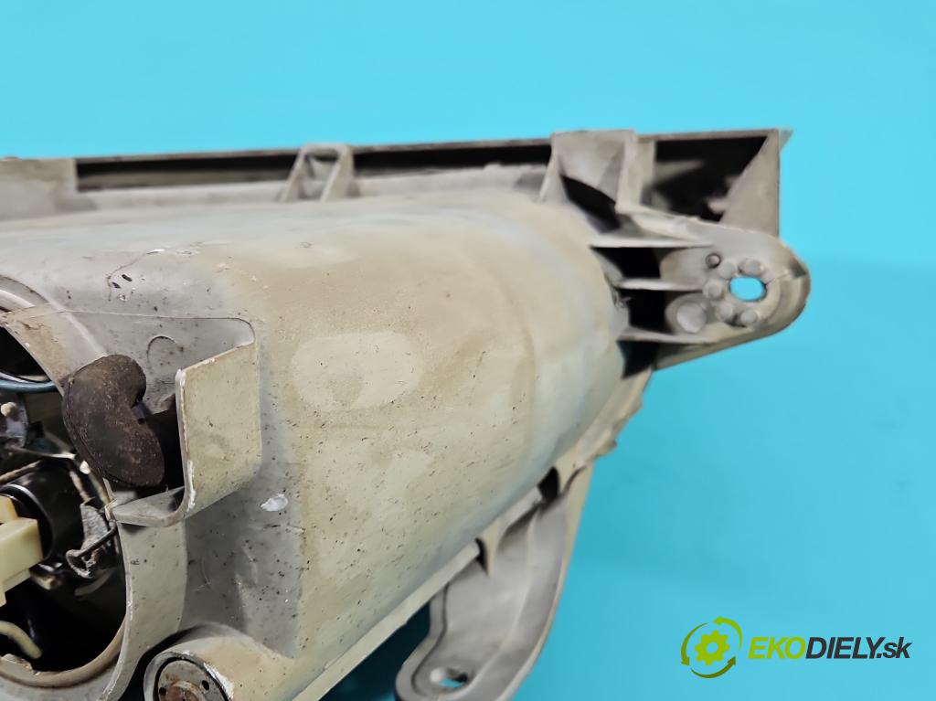 Daewoo Lanos 1.5 16V 99 HP manual 73 kW 1498 cm3 4- Reflektor: pravý  (Pravé)