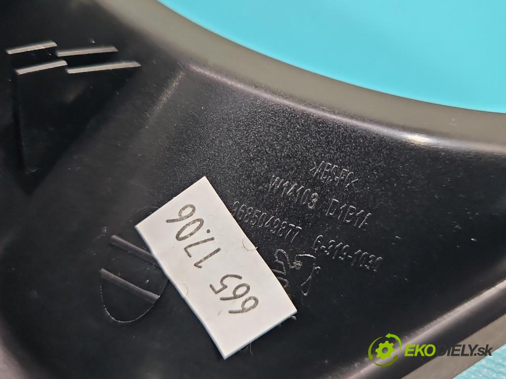 Peugeot 3008 I 2009-2016 1.6 hdi 111KM manual 82 kW 1560 cm3 5- Mřížka: kúrenia stredová 9685049877 (Mriežky kúrenia (fukáre))