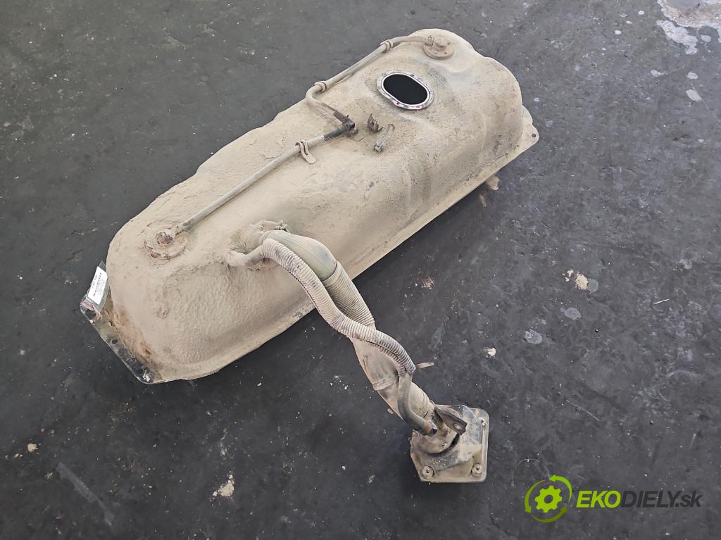 Ford Ranger IV 1998-2011 2.5 tdci 143 hp manual 105 kW 2500 cm3 5- Nádrž: paliva  (Nádrže)