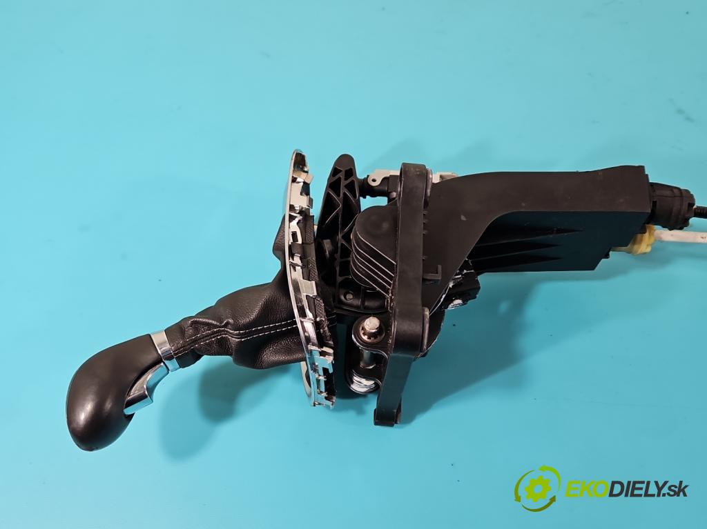 Opel Meriva B 2010-2017 1.4 T 140 HP manual 103 kW 1364 cm3 5- Páka: Změny: stupeň,rýchlosť  (Rýchlostná páka (kulisa))