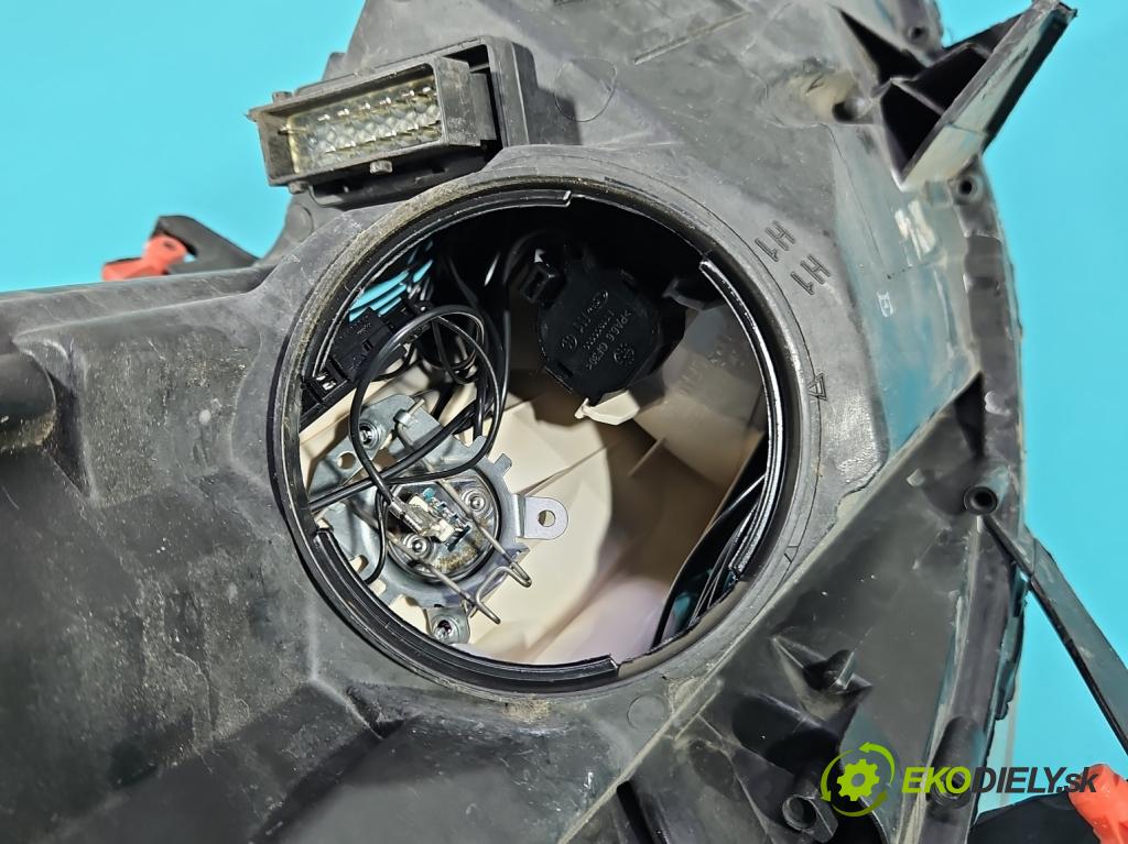 Opel Meriva B 2010-2017 1.4 T 140 HP manual 103 kW 1364 cm3 5- Reflektor: pravý 13253636 (Pravé)