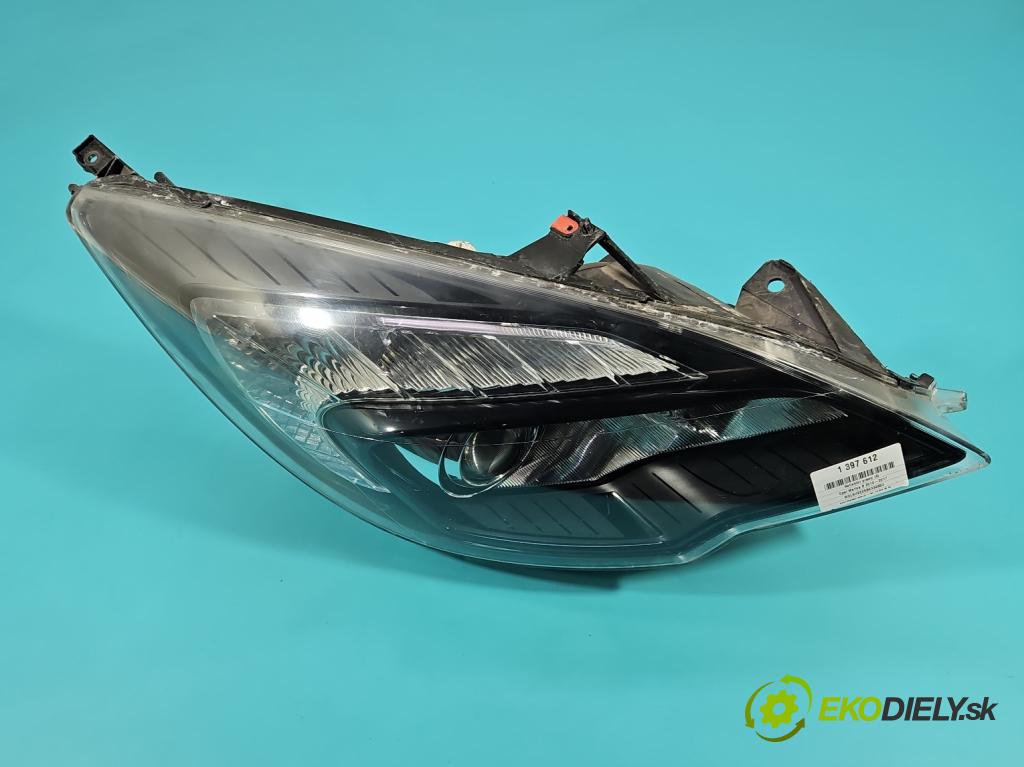 Opel Meriva B 2010-2017 1.4 T 140 HP manual 103 kW 1364 cm3 5- Reflektor: pravý 13253636 (Pravé)