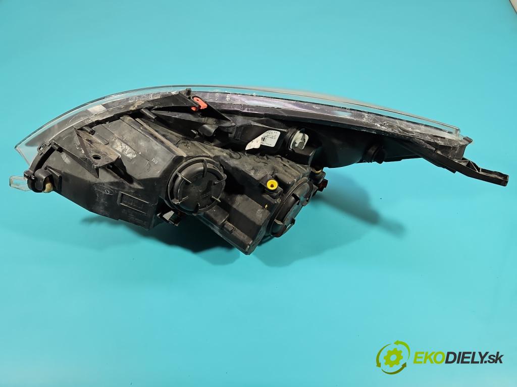 Opel Meriva B 2010-2017 1.4 T 140 HP manual 103 kW 1364 cm3 5- Reflektor: pravý 13253636 (Pravé)