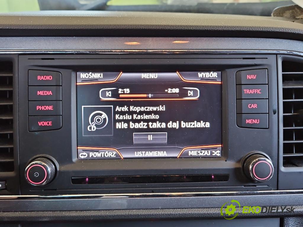 Seat Leon III 2012-2020 2.0 tdi 150 HP manual 110 kW 1968 cm3 5- Radio originál 5F0919603A