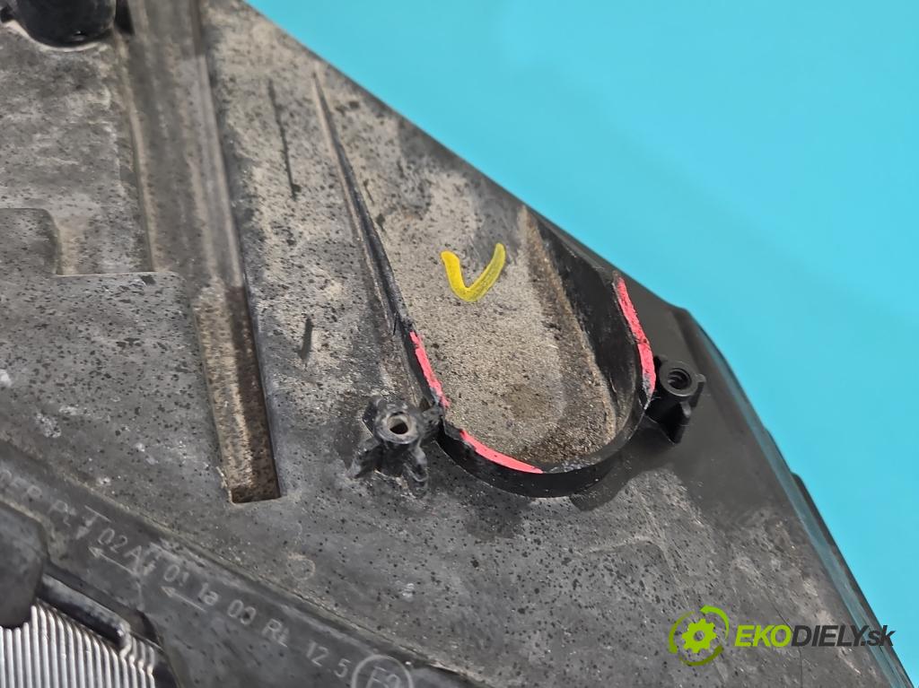 Seat Leon III 2012-2020 2.0 tdi 150 HP manual 110 kW 1968 cm3 5- Reflektor: pravý 5F1941008B (Pravé)