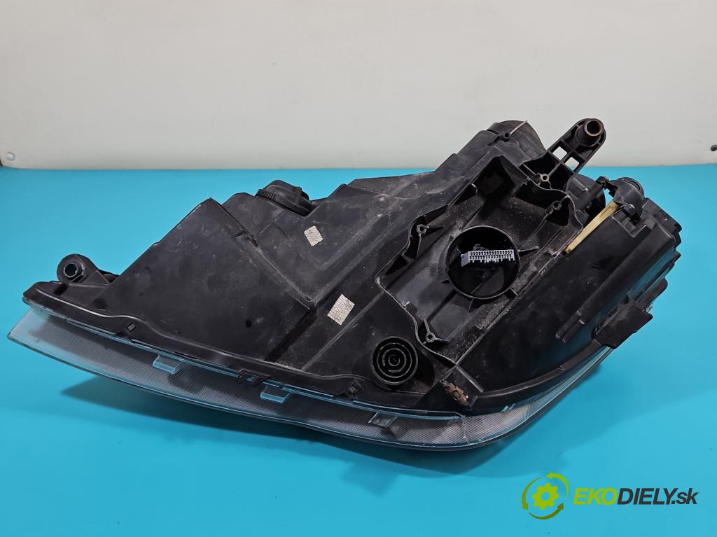 Seat Leon III 2012-2020 2.0 tdi 150 HP manual 110 kW 1968 cm3 5- Reflektor: pravý 5F1941008B (Pravé)