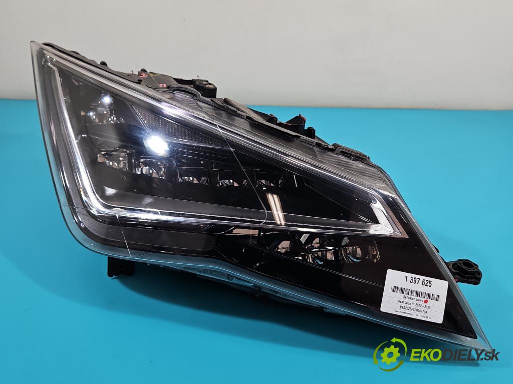 Seat Leon III 2012-2020 2.0 tdi 150 HP manual 110 kW 1968 cm3 5- Reflektor: pravý 5F1941008B (Pravé)