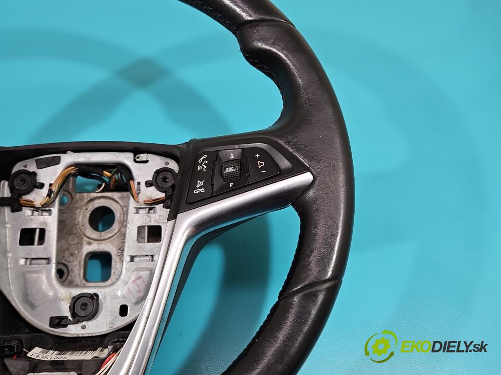 Opel Meriva B 2010-2017 1.4 T 140 HP manual 103 kW 1364 cm3 5- volant 13351025 (Volanty)