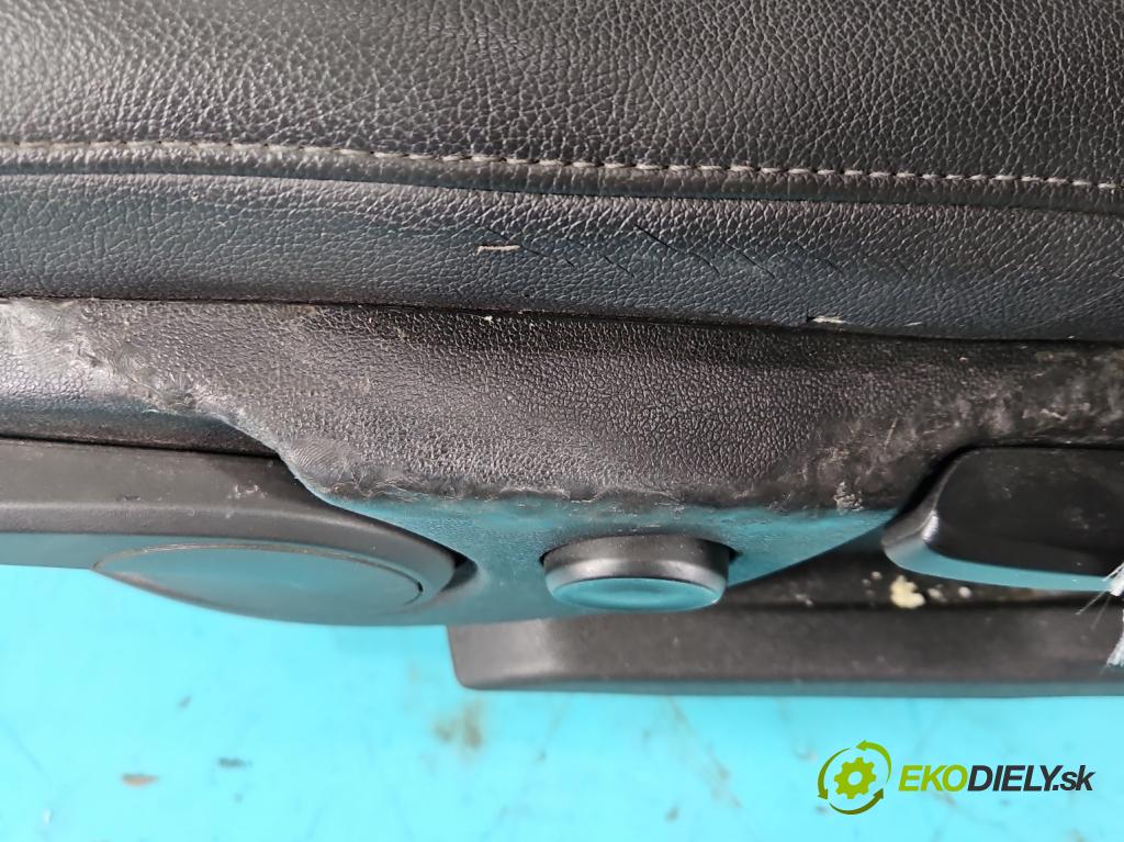 Opel Meriva B 2010-2017 1.4 T 140 HP manual 103 kW 1364 cm3 5- Sedačka ľavý  (Sedačky, sedadlá)