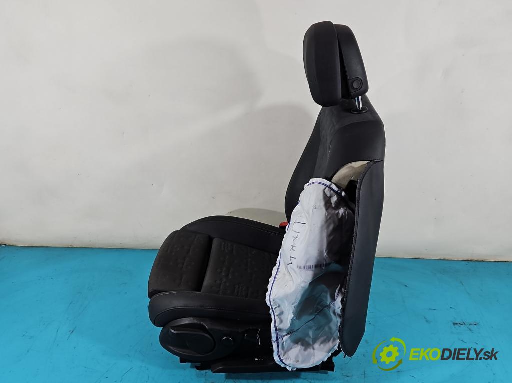 Opel Meriva B 2010-2017 1.4 T 140 HP manual 103 kW 1364 cm3 5- Sedačka ľavý  (Sedačky, sedadlá)