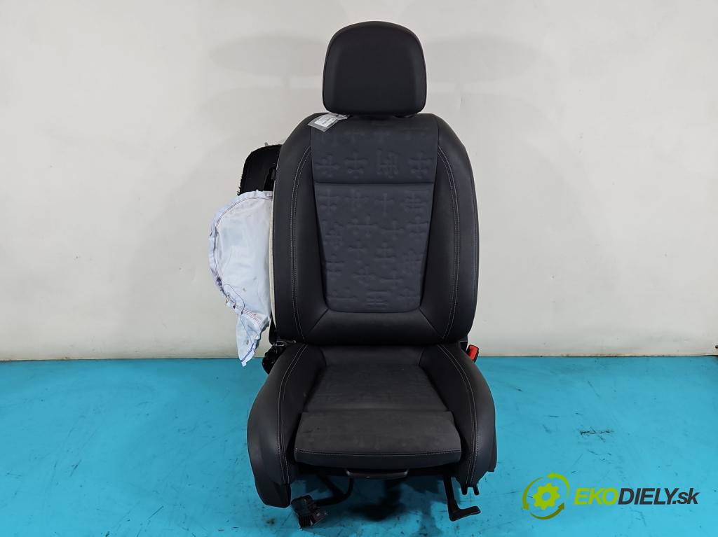 Opel Meriva B 2010-2017 1.4 T 140 HP manual 103 kW 1364 cm3 5- Sedačka pravý  (Sedačky, sedadlá)