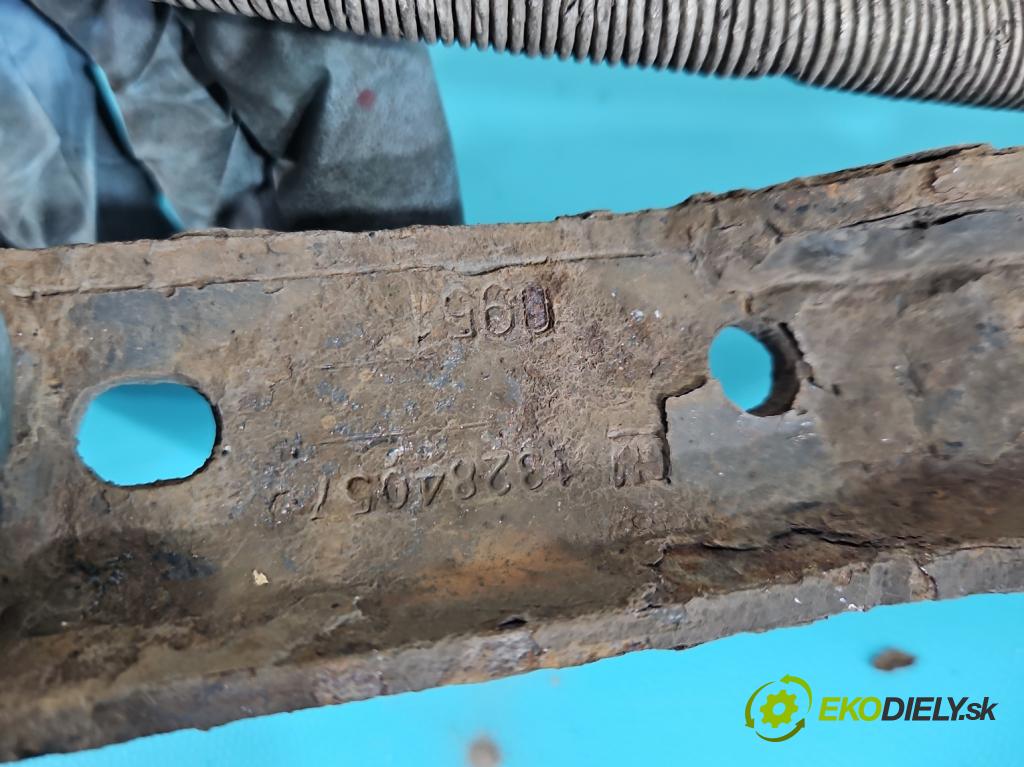 Opel Meriva B 2010-2017 1.4 T 140 HP manual 103 kW 1364 cm3 5- Brzda manuál: elektrický: A2C53377109 (Ručné brzdy)