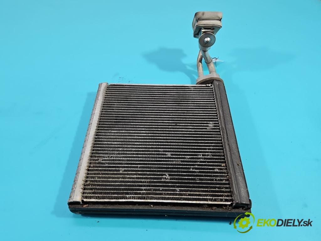 Honda Accord VIII 2008-2015 2.0 VTEC 156 hp automatic 115 kW 1997 cm3 4- radiátor  (Radiátory topení)