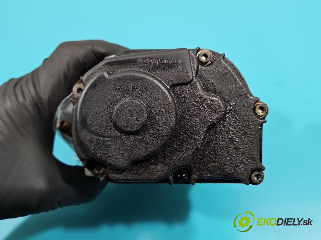 Audi A3 8L 1996-2003 1.6 SR 101 HP manual 74 kW 1595 cm3 3- klapka 06A133064J (Škrtiace klapky)