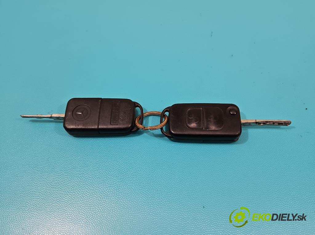 Mercedes A W168 1997-2004 1.6 102 HP manual 75 kW 1598 cm3 5- Spínačka  (Spínacie skrinky a kľúče)