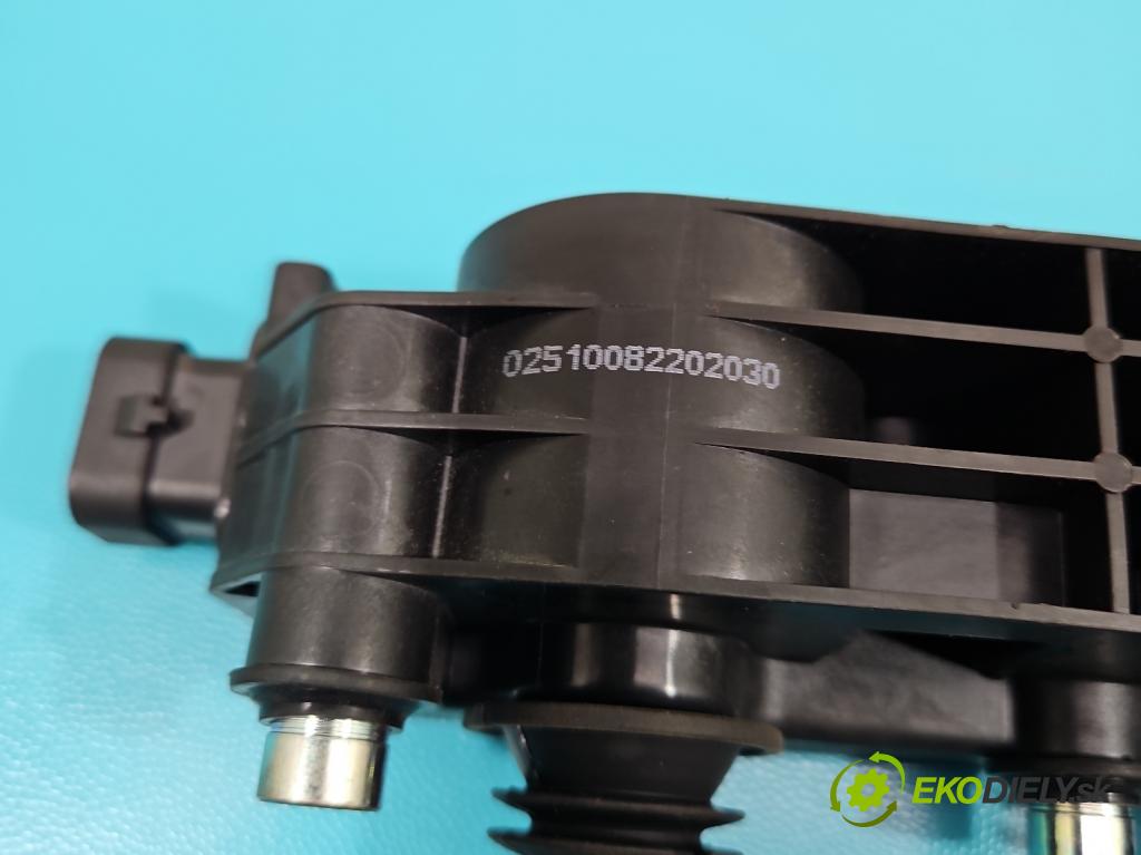 Opel Meriva A 2002-2010 1.6 16V 101 HP manual 74 kW 1598 cm3 5- cievka zapaľovacia  (Zapaľovacie cievky, moduly)